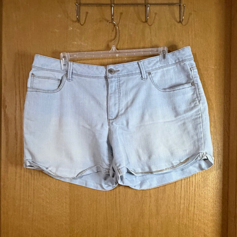 Faded Glory Light Wash Denim Cuffed Shorts Stretch 5-Pocket Women's Size XL